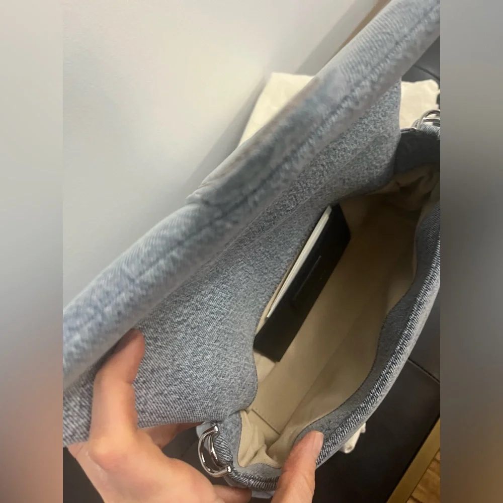 Jacquemus Blue Shoulder Bag - Picture 12 of 14